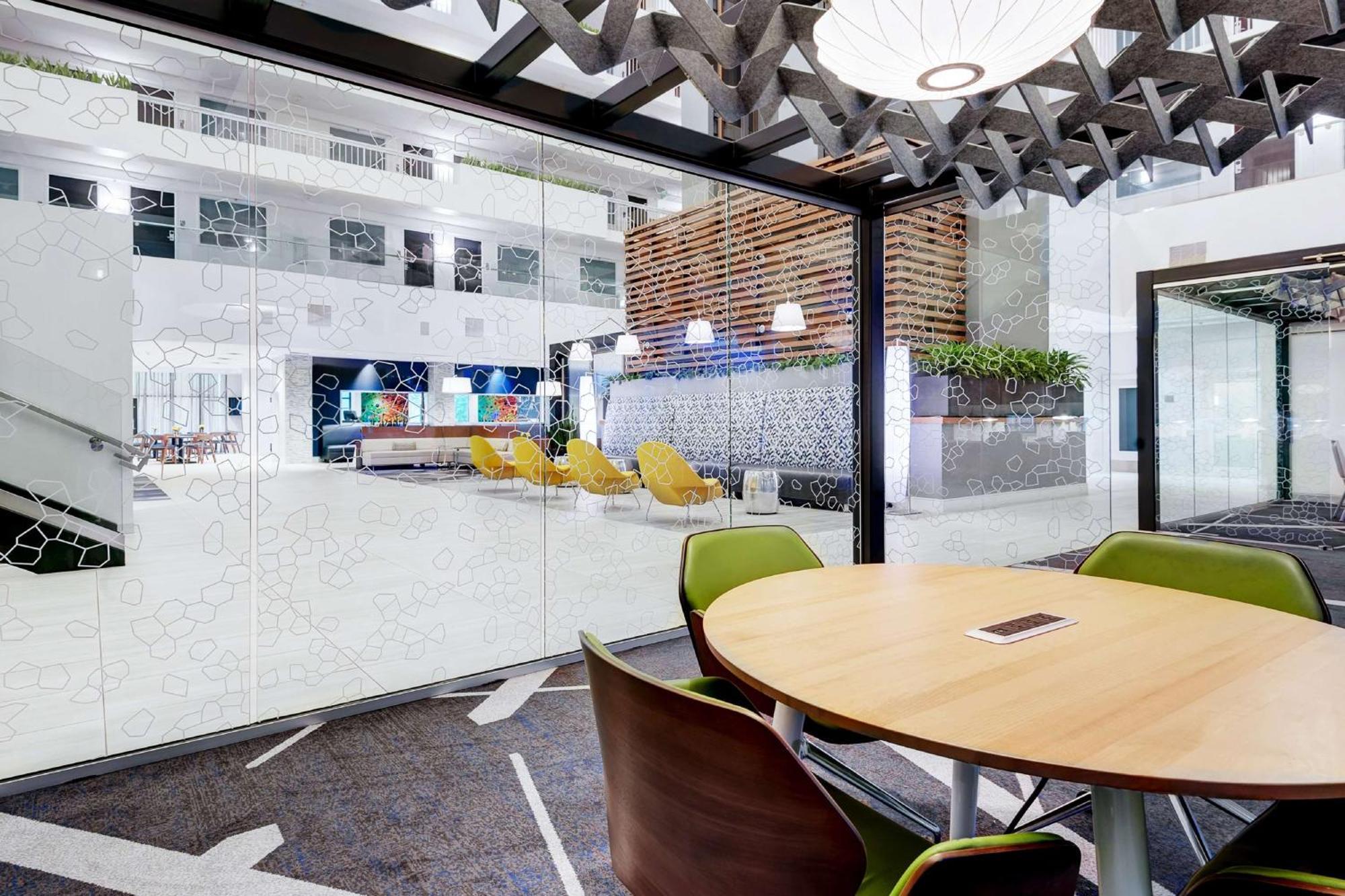 Embassy By Hilton Crabtree Hotel Raleigh