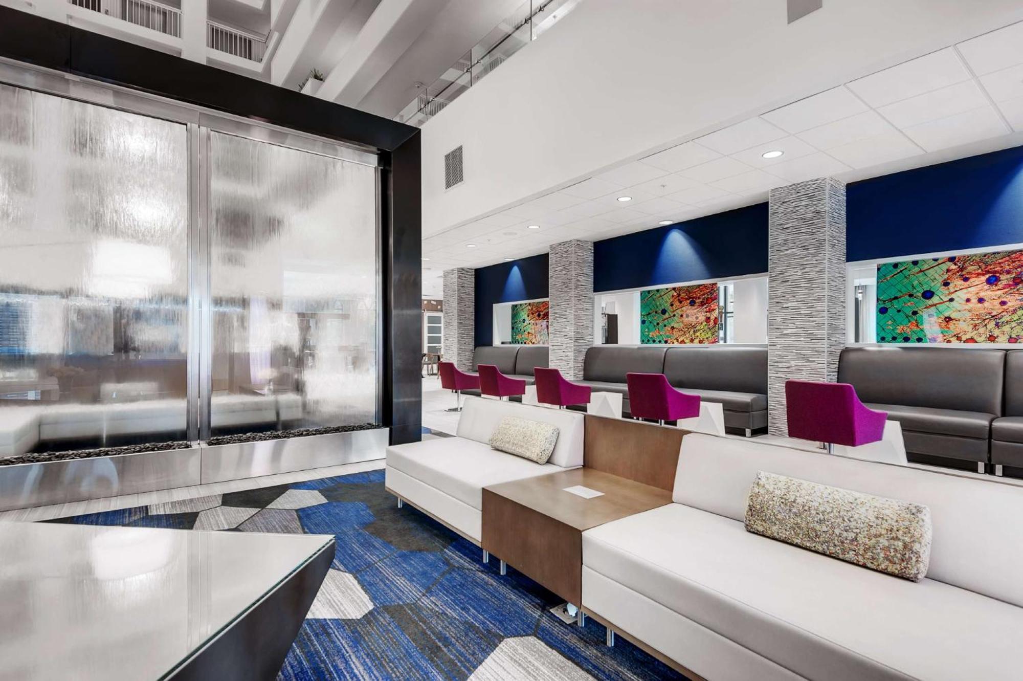 Embassy By Hilton Crabtree Hotel