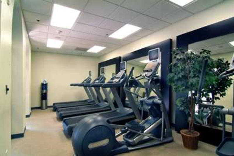 Hotel Embassy By Hilton Crabtree 3*