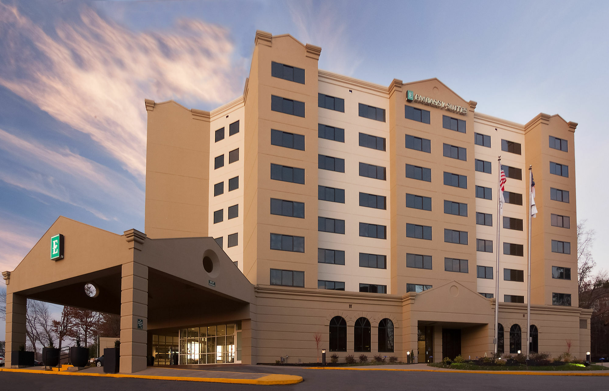 Embassy By Hilton Crabtree 3*